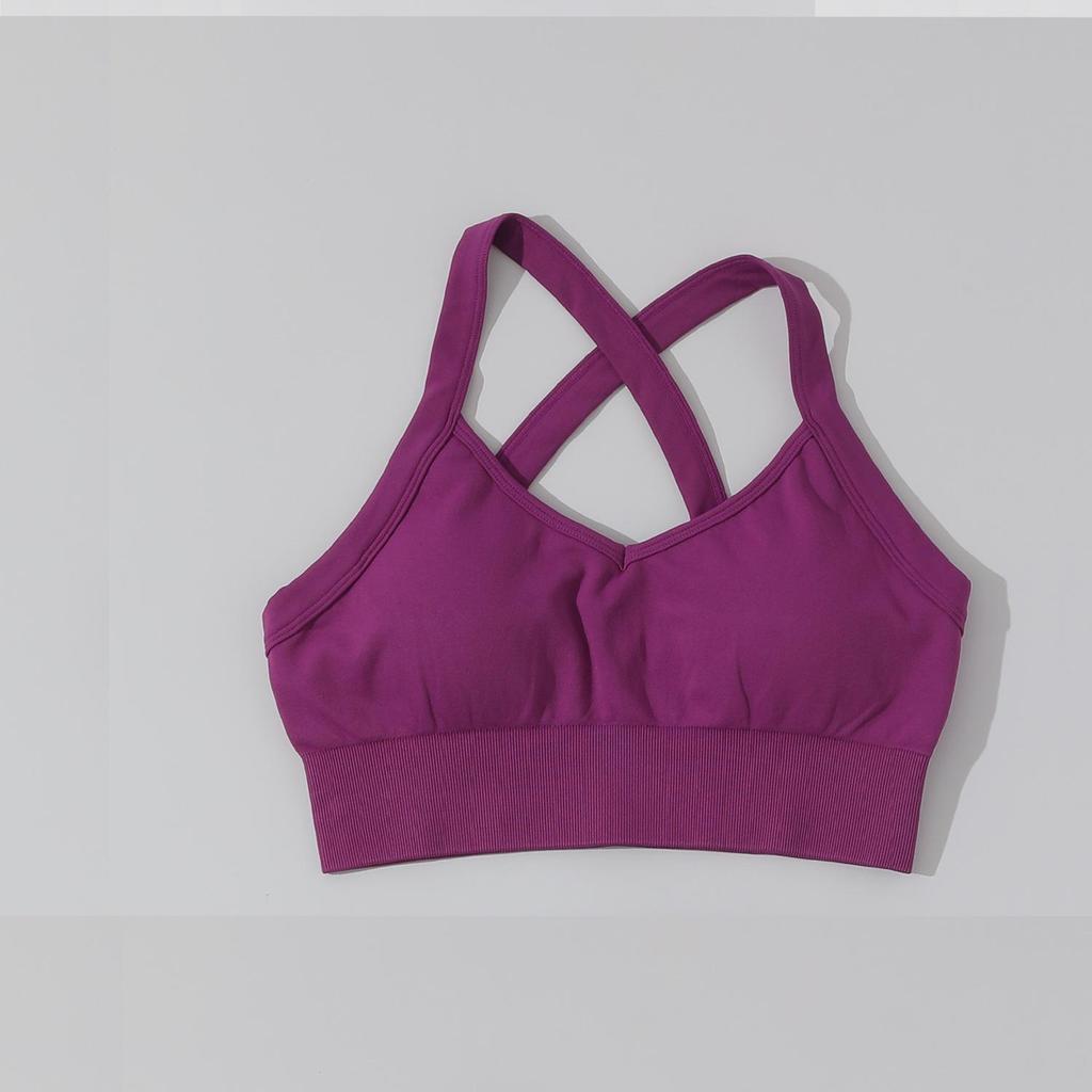 Seamless European and American Yoga Set: Women's Sports Bra & High-Waisted Pants with Long Sleeves