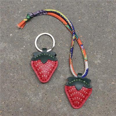 Handmade Genuine Leather Strawberry Keychain – Cute Bag Charm or Car Pendant, Rearview Mirror Gift