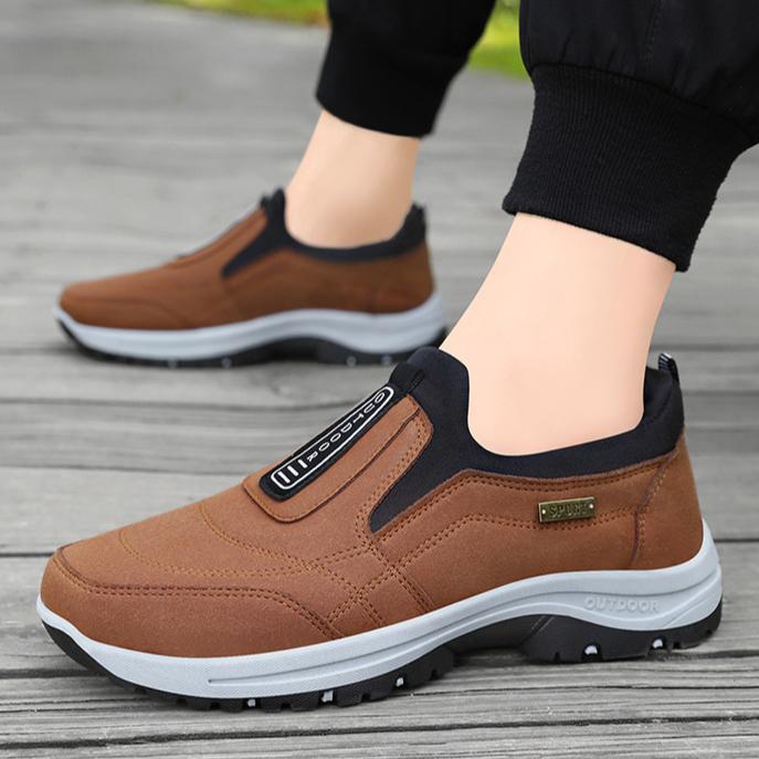 Men's Casual Sneakers Non-Slip Lightweight Walking Shoes Outdoor Comfortable Work Running Shoes for Male Spring Fall Hiking Sneakers