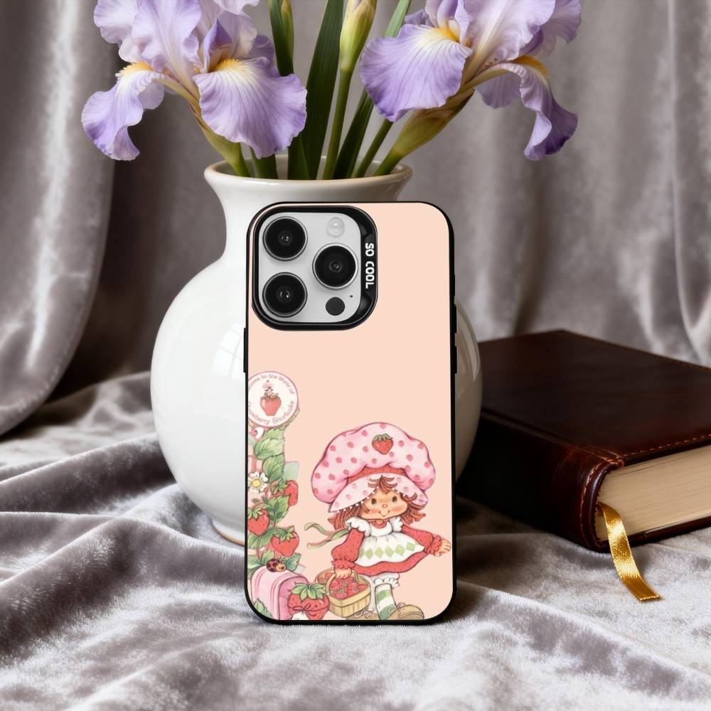 S-StrawberryS Vintage S-Shortcake  Phone Case For iPhone17,16,15,14,13,12,11 Plus,Pro Max Black Candy silver phone case