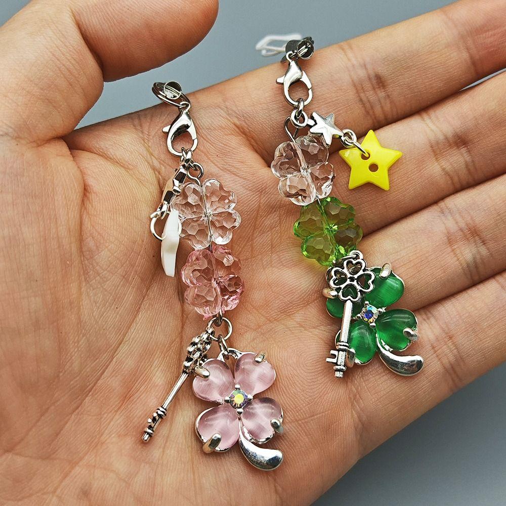 Four Leaf Beaded Phone Chain Y2K Trendy Leaf Clovers Pendant  Hanging Ornamnet