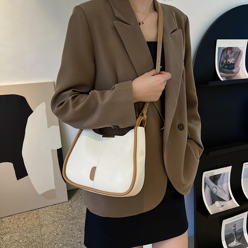 Autumn New Fashionable Solid Color Shoulder Small Bag Women's Fresh Large Capacity Simple Messenger Tote Bag