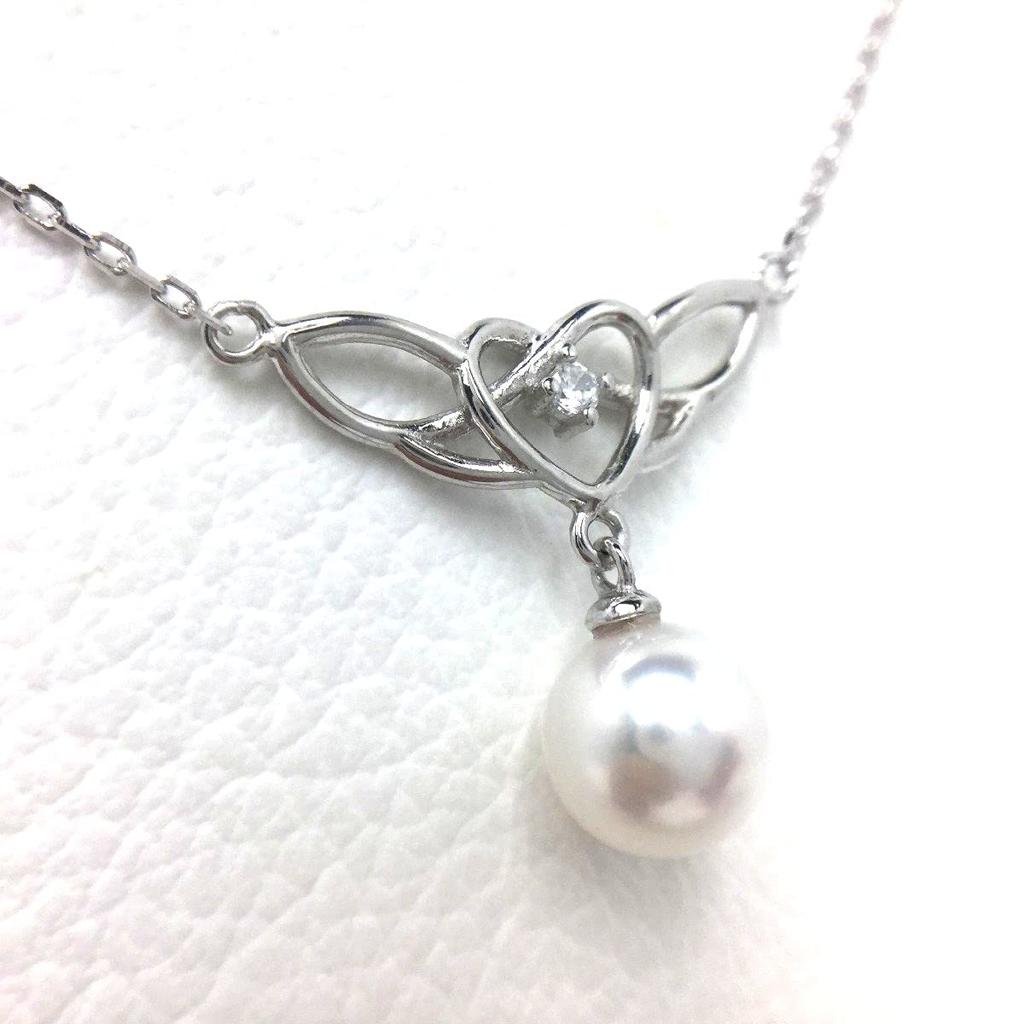 Isowa a Specialty Pearl Store In Offers a Akoya Pearl Pendant In White Pink with a Silver Adjustable Chain Number Pearl, Ise-Shima, 7.5-8.0mm (product
