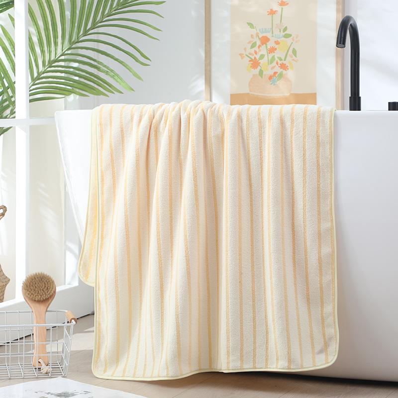 Stripe Bath Towel  , Soft, Absorbent, Quick-Drying, Refreshing & Durable. The Nap Blanket Is Very Suitable for Home, Beach And Outdoor Use