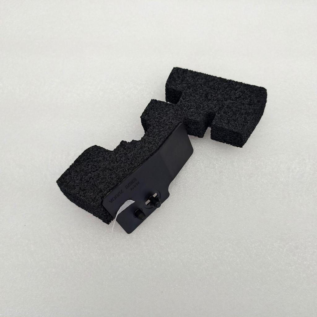 Nissan Sylphy 2006-2011 Hood Seal Waterproof Sponge Block