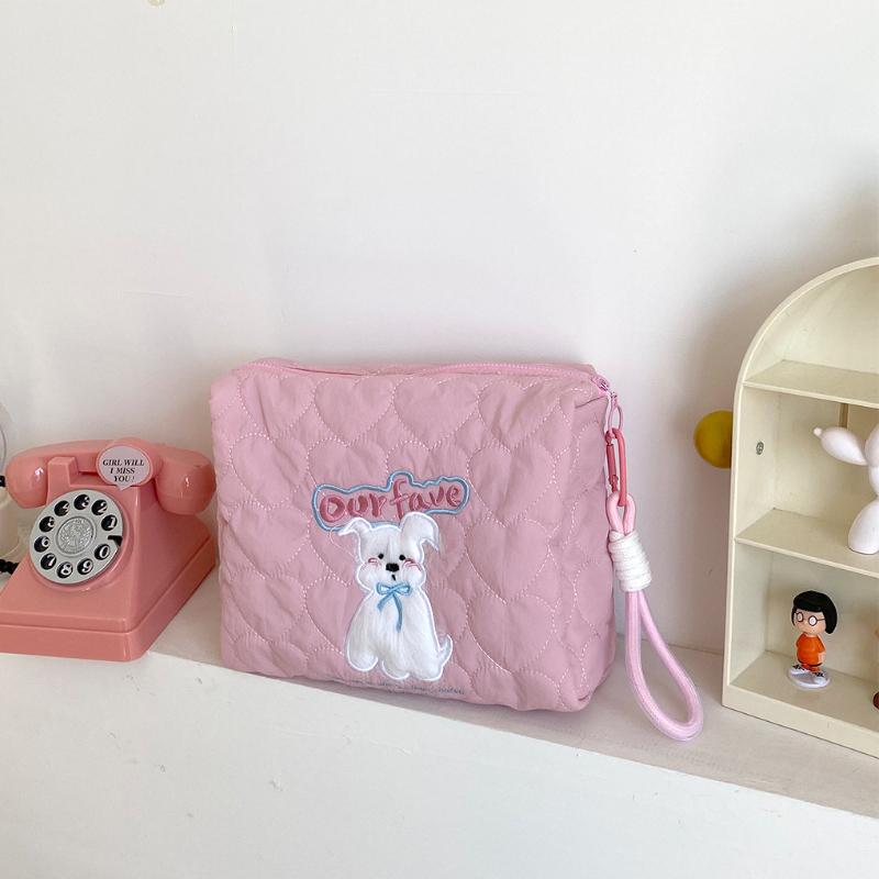 Love Quilted Women s Cosmetic Bags Cute Puppy Embroidered Ladies Toiletries Storage Bag Female Makeup Case Portable Handbags розовый