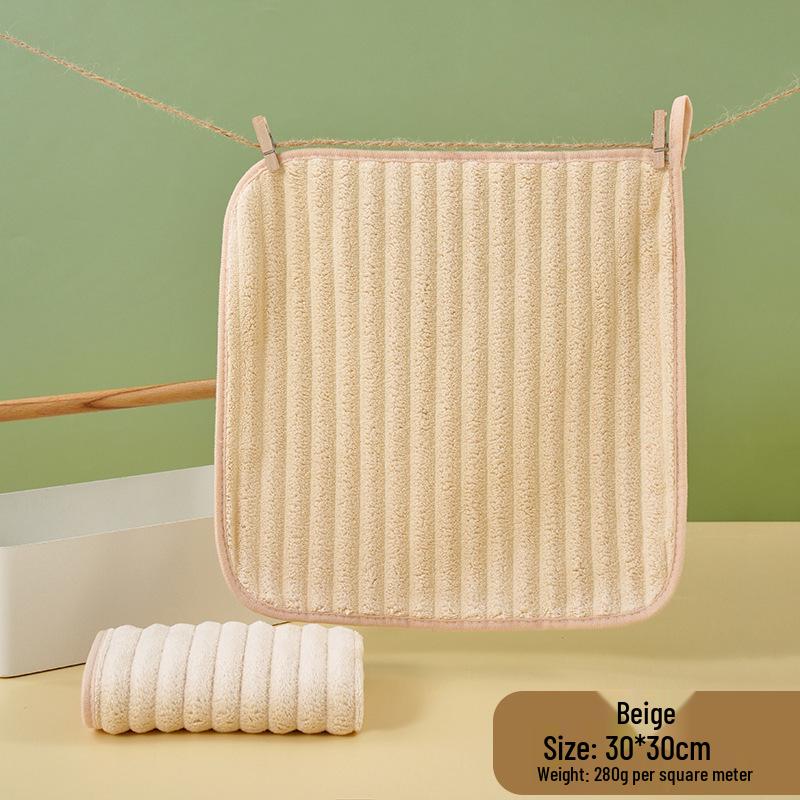 Rychleschnoucí ručník z oboustranného fleecu s pruhy v barvě cukrové vaty