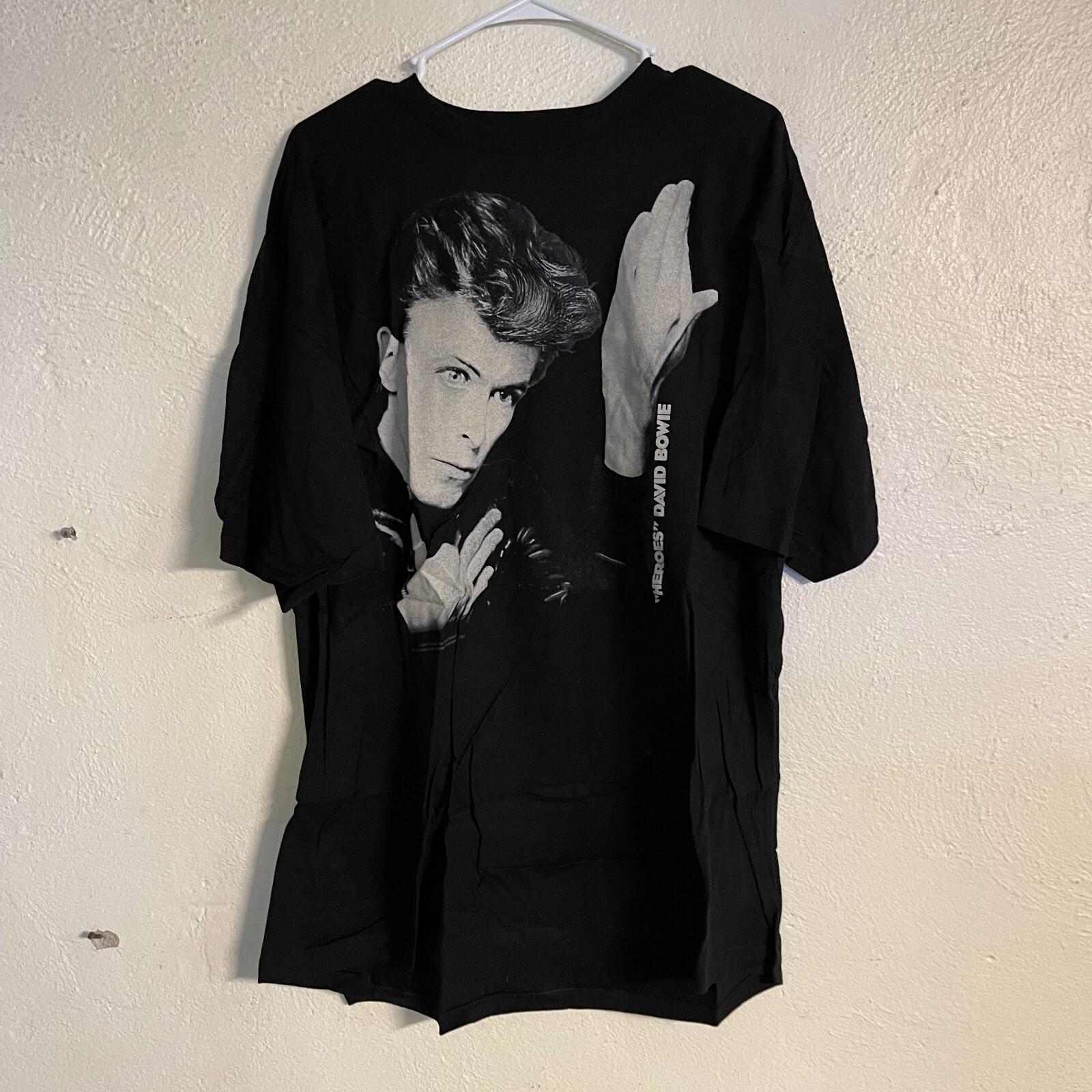 Band T-Shirt - DAVID BOWIE - Black - Small L