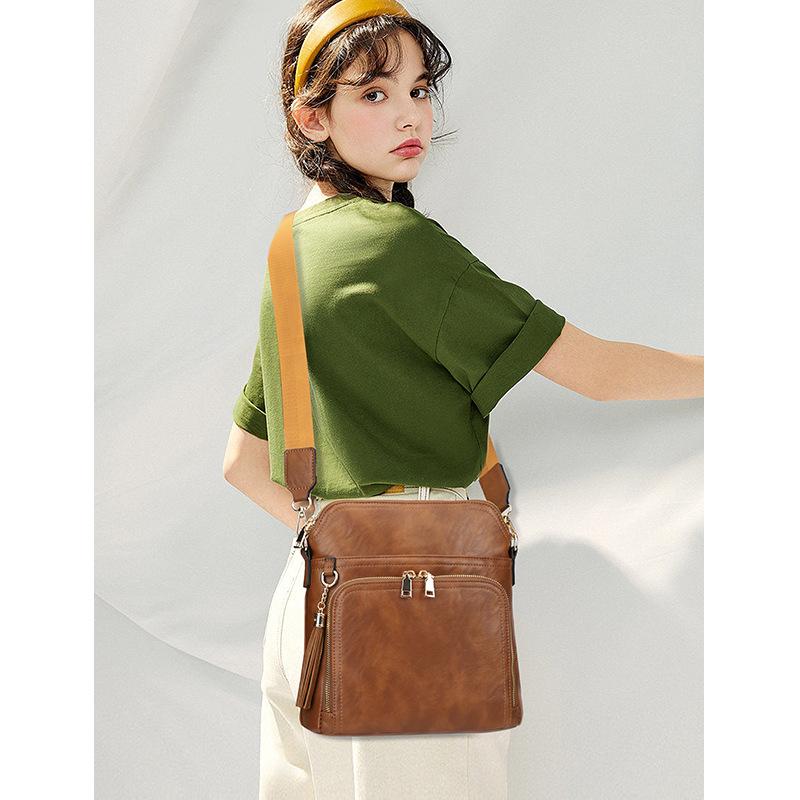 Women's Bag, High-end Commuting Shoulder Bag, Simple and Versatile Crossbody Bag, European and American Handbag, Small Square Bag