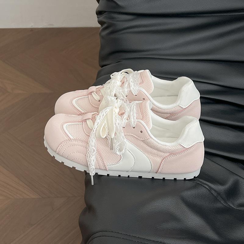 Lace fashion retro flat-bottomed German training shoes women's new spring versatile casual light sports Forrest Gump board shoes