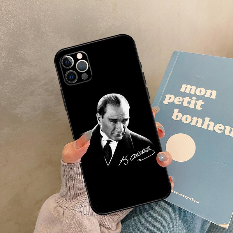 

Mustafa Kemal Atatürk Signature Case For iPhone 17 Air 16 15 14 13 11 12 Pro Max 13 mini XR 15 16 Plus 16e Back Cover Shell iPhone 14Pro MAX