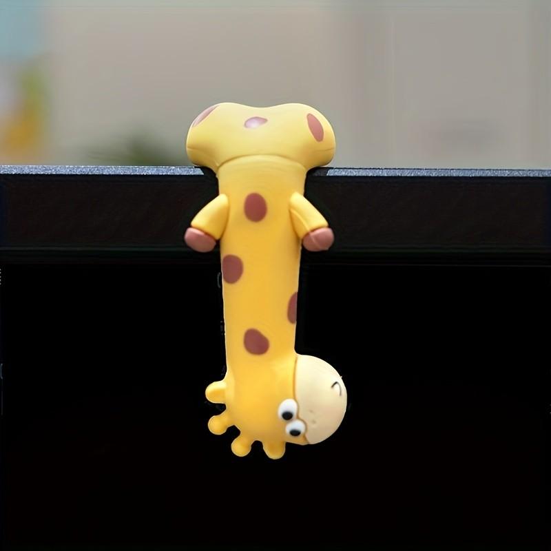 Giraffe Car Dashboard Decoration Ornament Car Decoration Office Computer Ornament In-Car Decorations