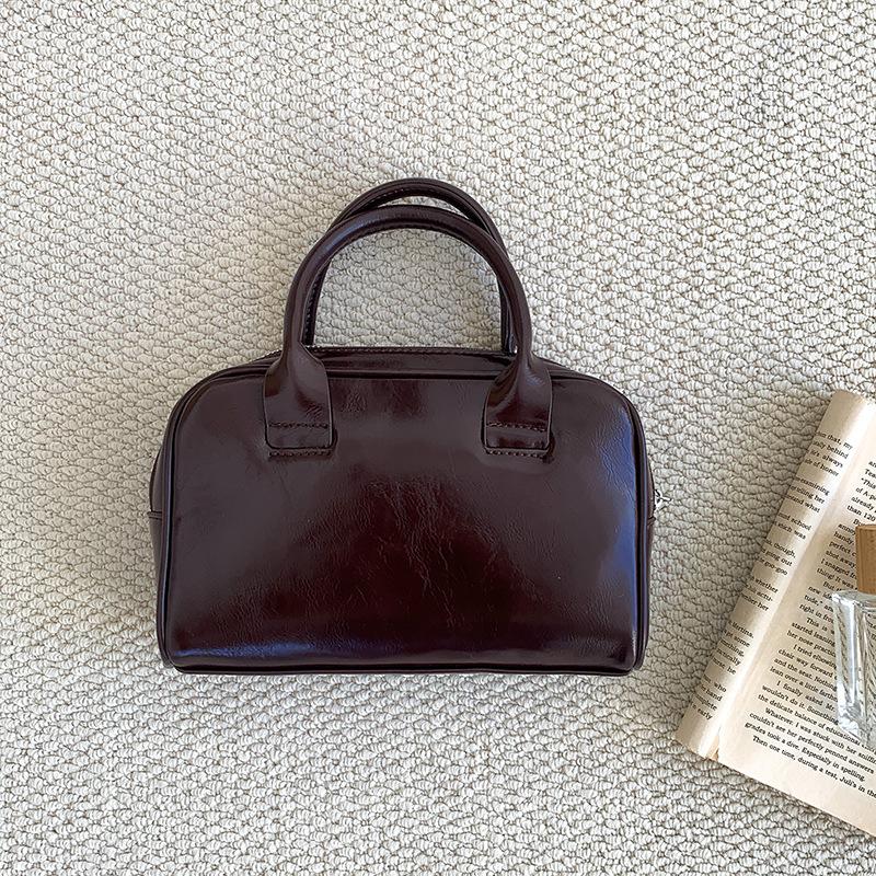 Handbag High-end Commuter Small Square Bag Fashionable Women s Handbag