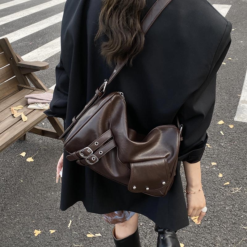 Retro Fashion 2025 New Large-capacity Commuter Tote Bag Light Luxury Niche High-end Messenger Bag Shoulder Bag