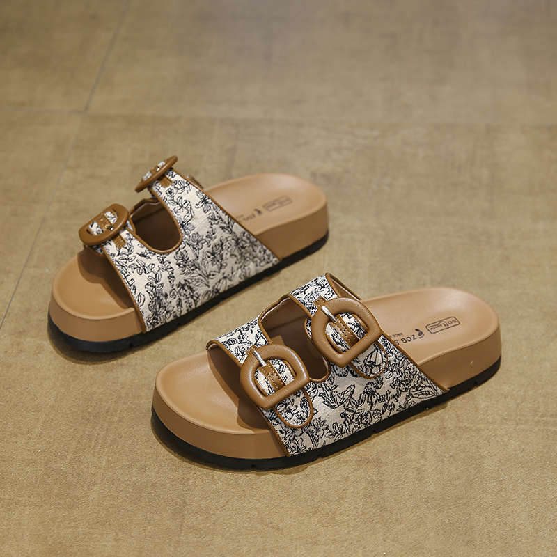 New Thick-soled Women's Shoes One-shoulder Soft-soled Beach Sandals