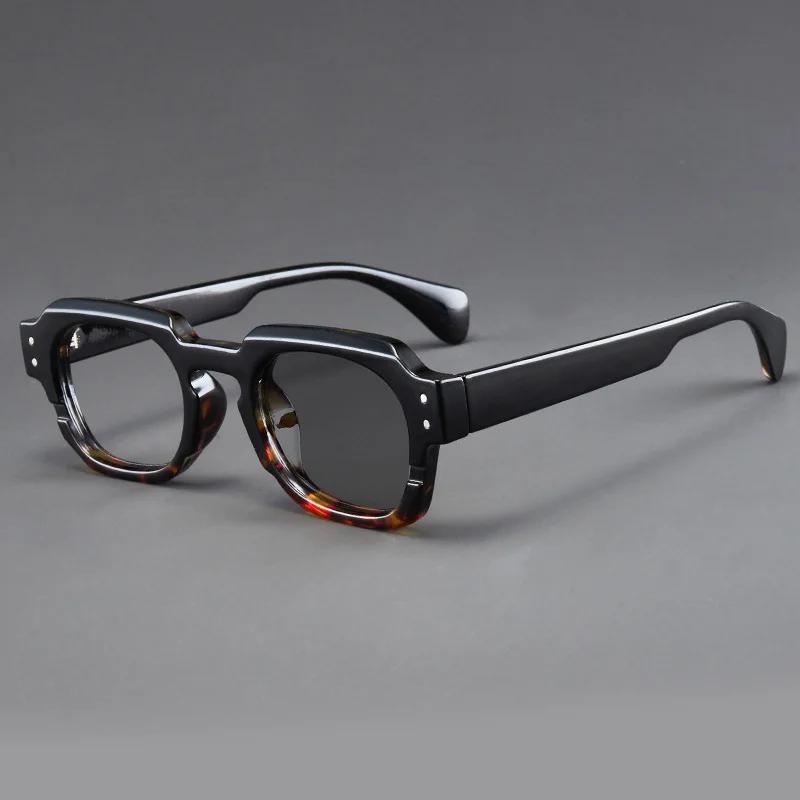 High Quality Photochromic Reading Spectacles Male Female New Trendy Anti- Blue Color Changing Far Sight Eyeglasses with Diopter To+4.0