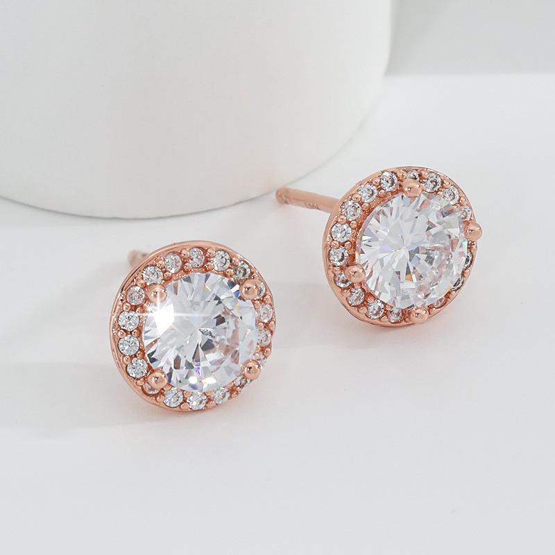 Simple Versatile Earrings for Women, Versatile and Fresh Korean Version of Opal Earrings, Four-claw Round Single-diamond Stud Earrings.