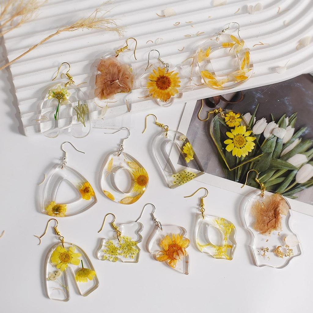 Versatile Epoxy Resin Mold for Necklace Key Chain Pendants Trendy Round and Geometric Shaped Accessories Making Moulds