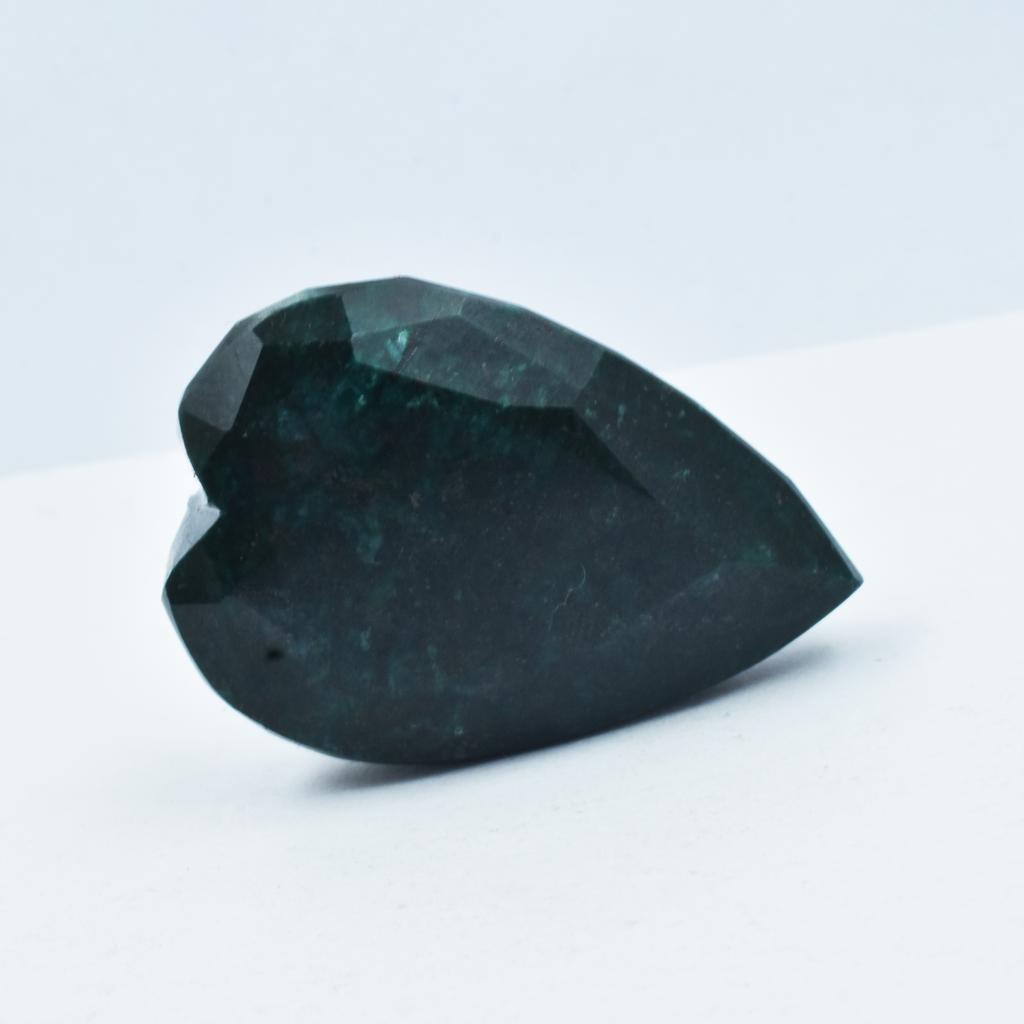 Natural Green Emerald Loose Gemstone 154.40 ct Heart Cut Big for Jewelry Making and Gem Collections