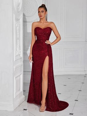 Elegant Strapless Evening Gown with Slit - Floor-Length Party Dress
