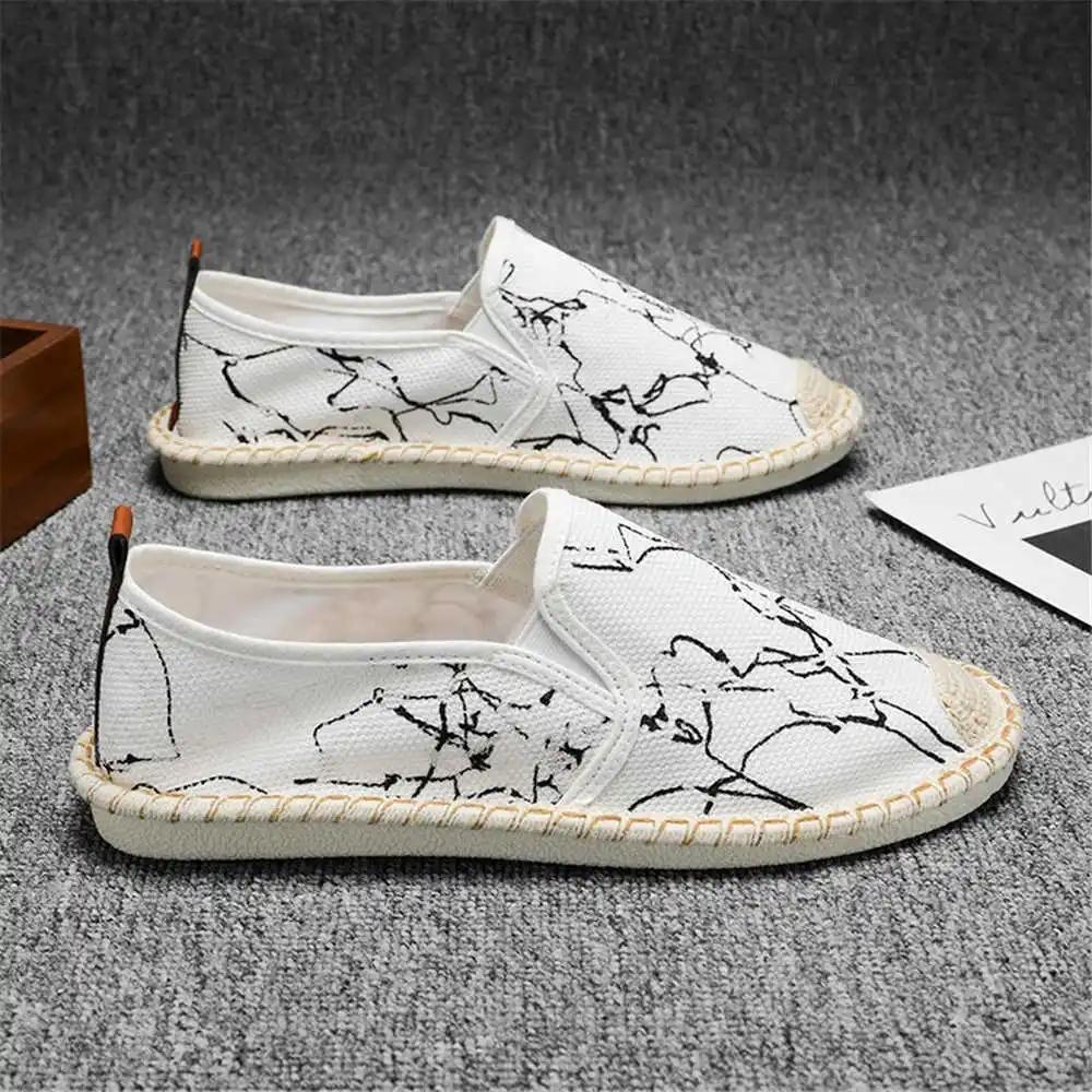 Fashion Light Patterned Trainer Shoes Tennis Sneakers Fashion Men Brand Men's Sport Fat Designer Krasovka Lowest Price Stylish