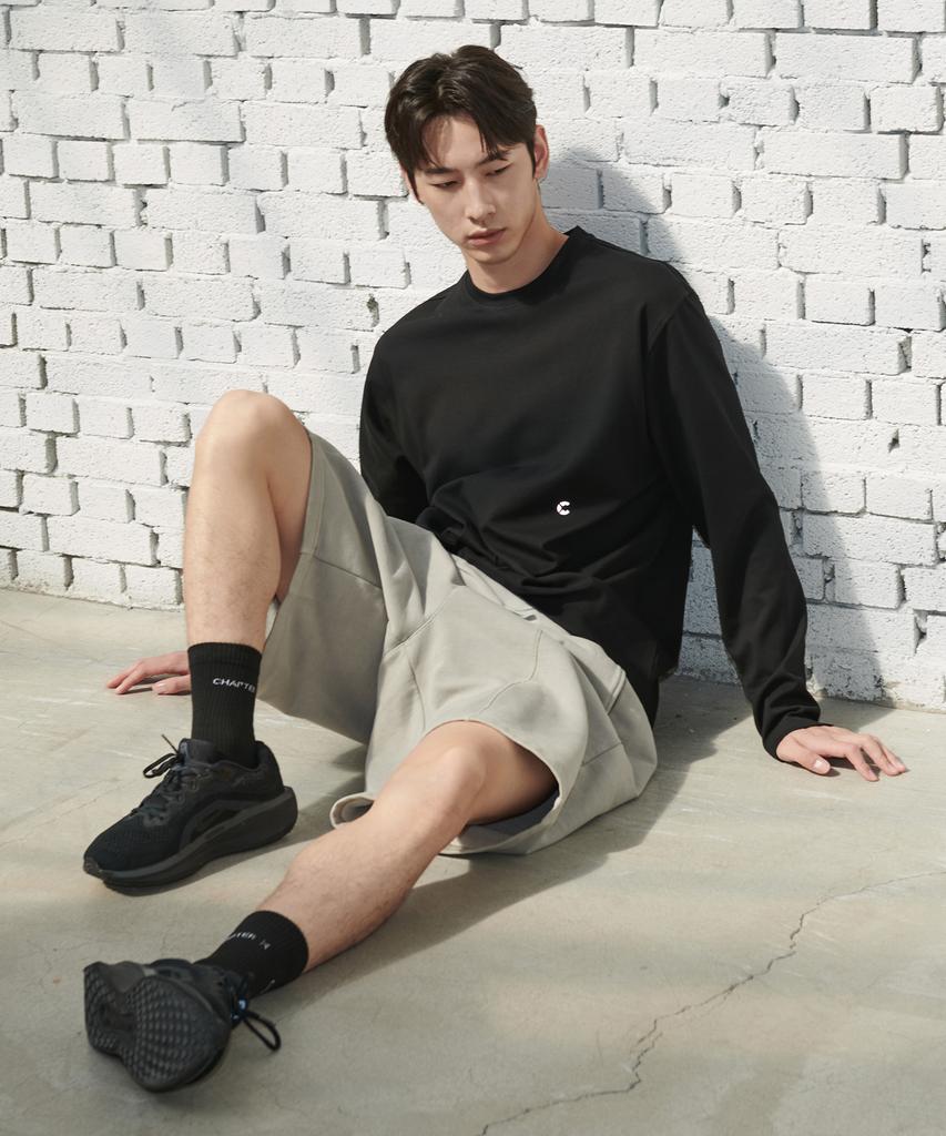 Chaebteoegseu Pigment Wide Bermuda Shorts (Grey)