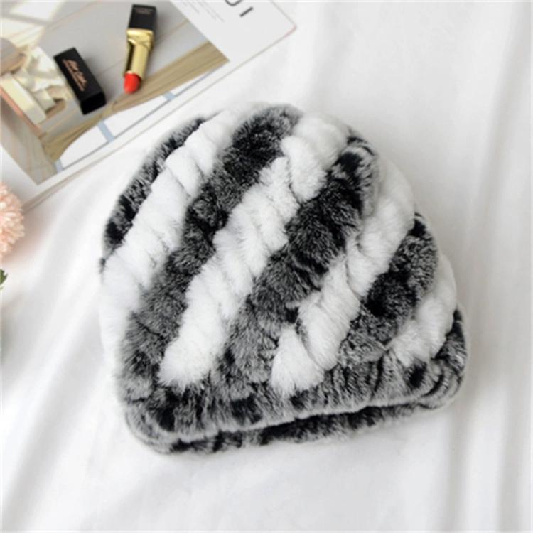 

Шапка из меха кролика Рекс, осенне-зимняя, утолщенная, ветрозащитная, теплая, женская, меховая, для матерей среднего и пожилого возраста, защита ушей, шапка-ананас Fidelity OneSize(55-60cm)