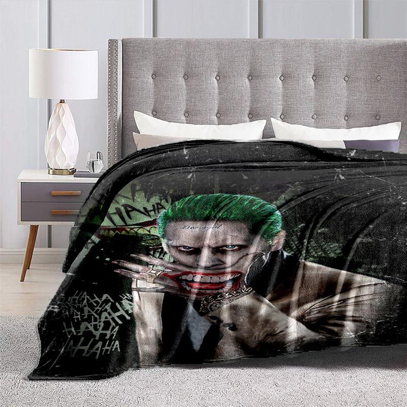 1pc Damaged Smile Joker Cartoon Blanket,Portable Throw for Travel & Camping, All Season Cozy Blanket,Ideal Gift