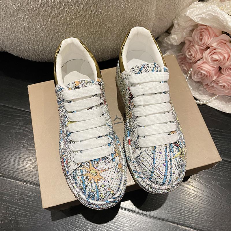 Shiny Rhinestone Graffiti Casual Shoes Women New Spring Fashion Thick Soled Anti Slip Versatile Sports Shoes Banquet Flat Shoes