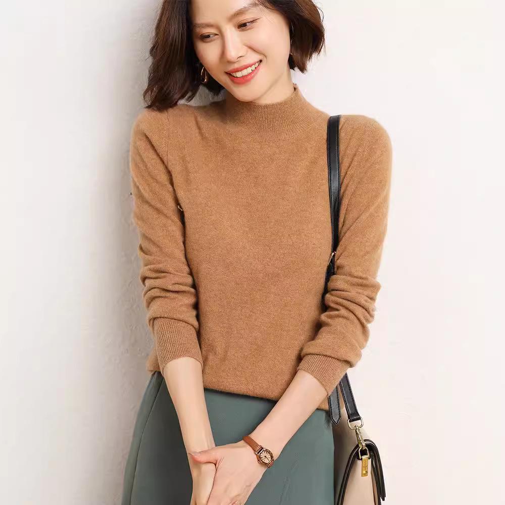 2024 Nový dámský svetr pulovr v korejském stylu s polovyvýšeným límcem a dlouhým rukávem v jednobarevné variantě