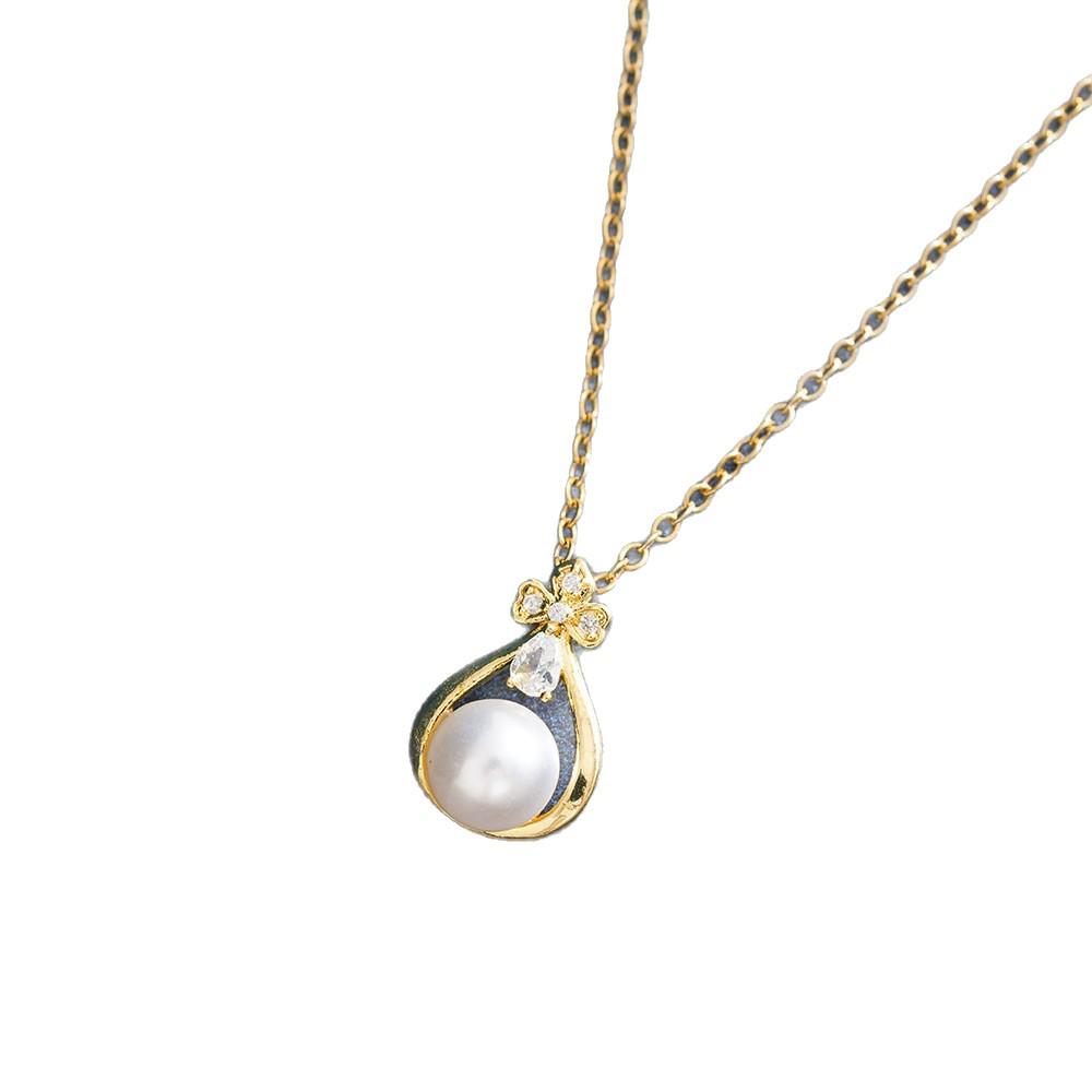 Copper-Plated 18K Gold Baroque Pearl Pendant Necklace - Luxurious, Versatile Fashion for Women