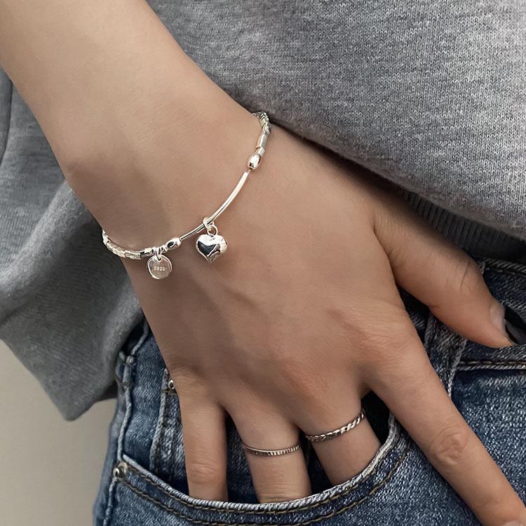 Pulsera de amor plateada de verano para mujeres y niñas - Nuevo diseño de nicho 2022