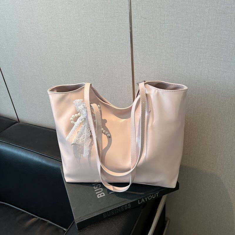 Large capacity tote bag women's 2025 new trend simple Korean version fashion underarm shoulder handbag mother and child bag