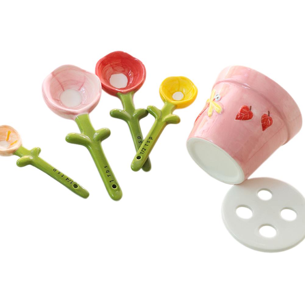 Kawaii Flower Ceramic Soup Spoon Cute Korean Ice Cream Hand Painted Coffee Dessert Long Handle Spoon Kitchen Accessories