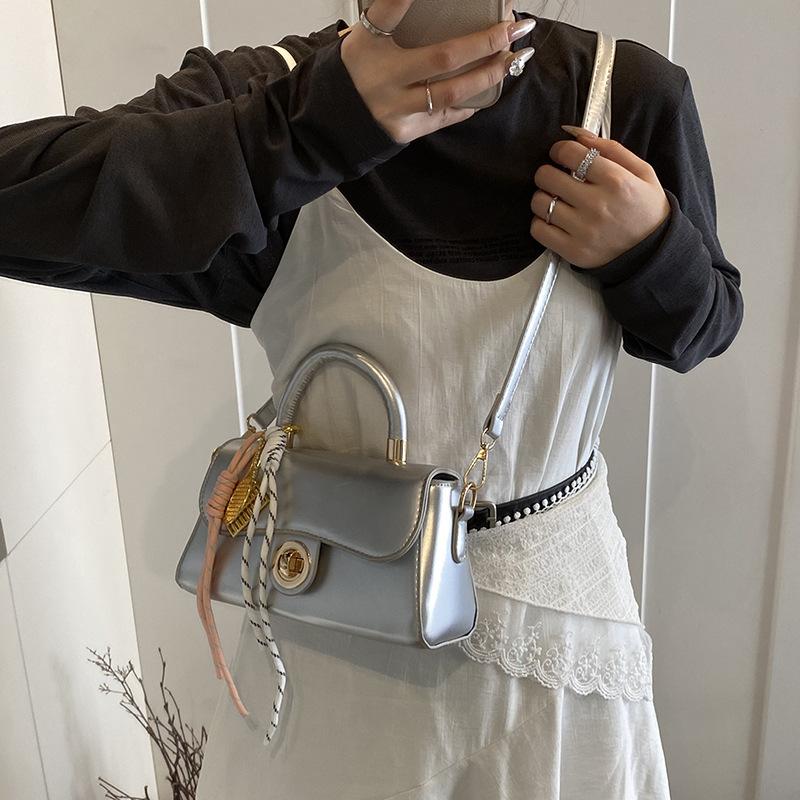 New Casual Portable Small Square Bag Women's Bag Women's Fashion Shoulder Messenger Bag