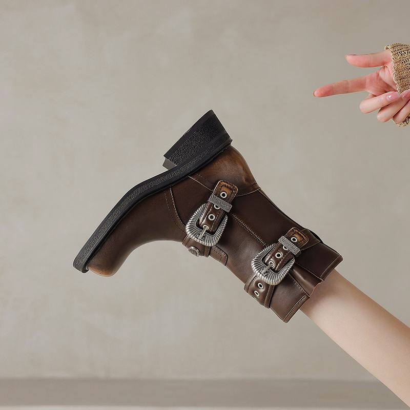 Krazing Pot Kravská kůže Čtvercová špička Zimní Střední podpatky Moderní Westernové boty Ženy Rockový styl Vintage Kovové zapínání Kotníkové boty