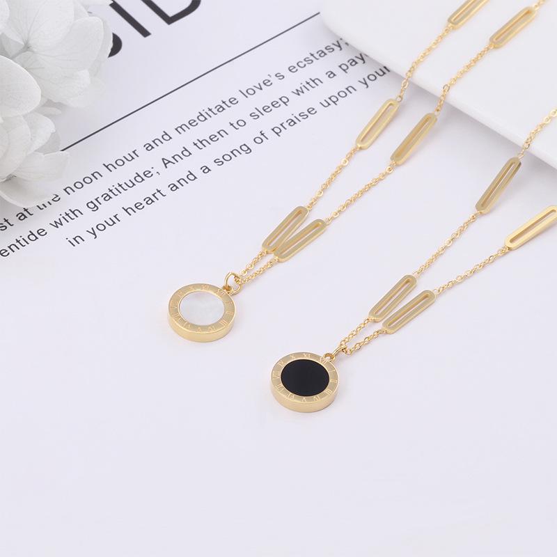 Korean Style Mother-of-Pearl Black Agate Double-Sided Roman Numeral Pendant Necklace