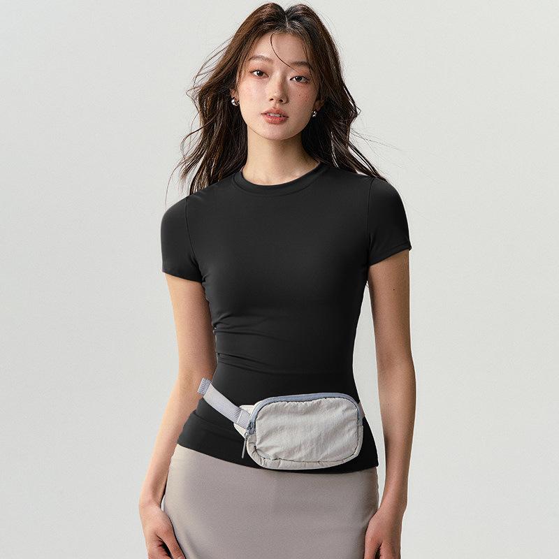 2026 Moisture-Wicking Tight Yoga Top for Fitness & Running S