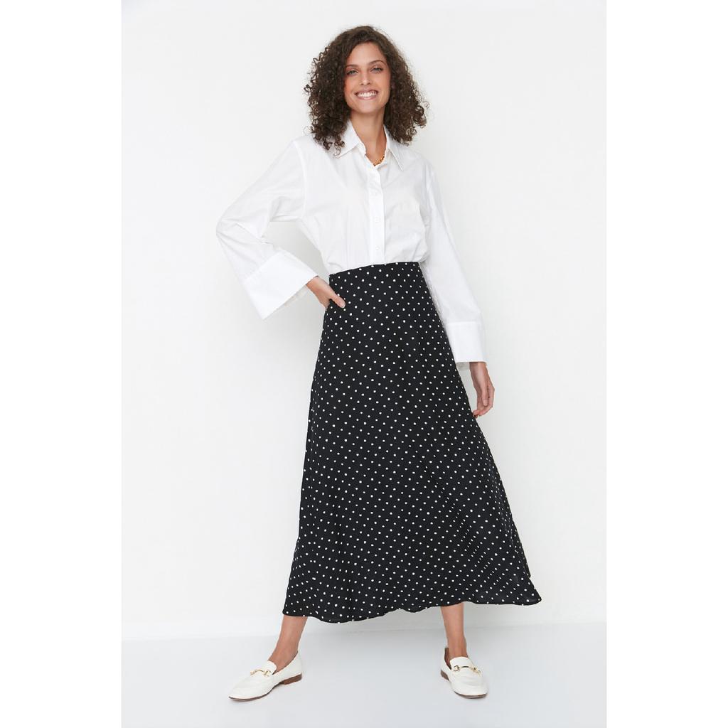 Black Polka Dot Patterned Bell Woven Skirt Tctss22ee0006