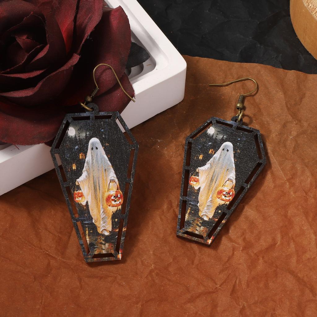Personalized and Retro Halloween Wooden Printed Skull Earrings, Fashionable Pumpkin Ear Hooks for Festival Parties
