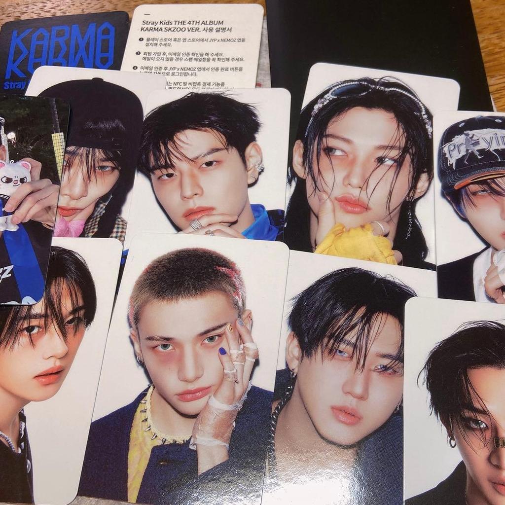 [USED] Hyunjin StrayKids KARMA Plush Key Ring Box Card