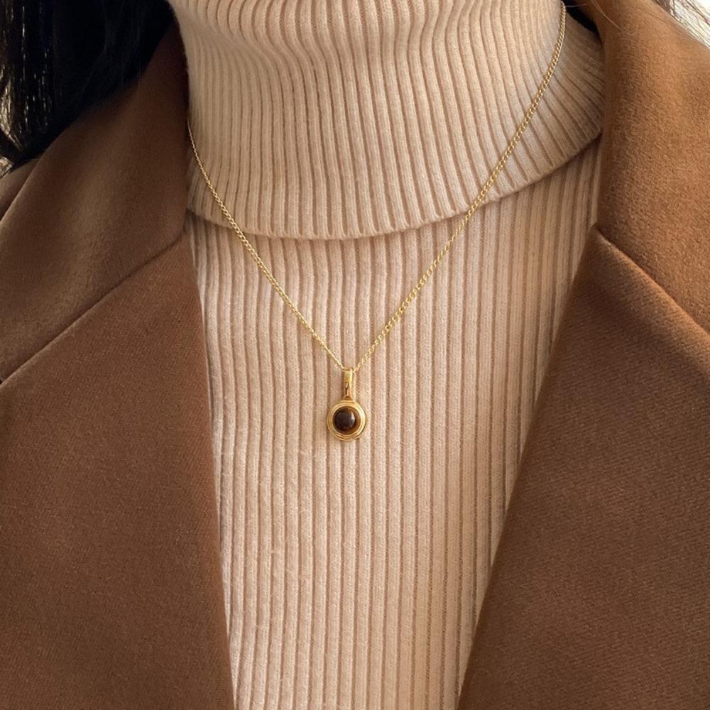 Shijia Pearl Necklace Women's Niche Light Luxury Design High-end Temperament Collarbone Chain Neck Chain Sweater Chain Bead Chain