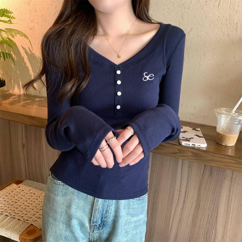 

Early spring, be careful with the embroidery design collar, bottoming shirt, slim fit, Spice Girl style long-sleeved shirt, and versatile tops. L синий
