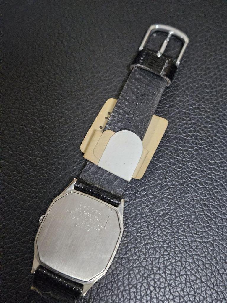 [USED] SEIKO ALBA Quartz Wristwatch with Price Tag