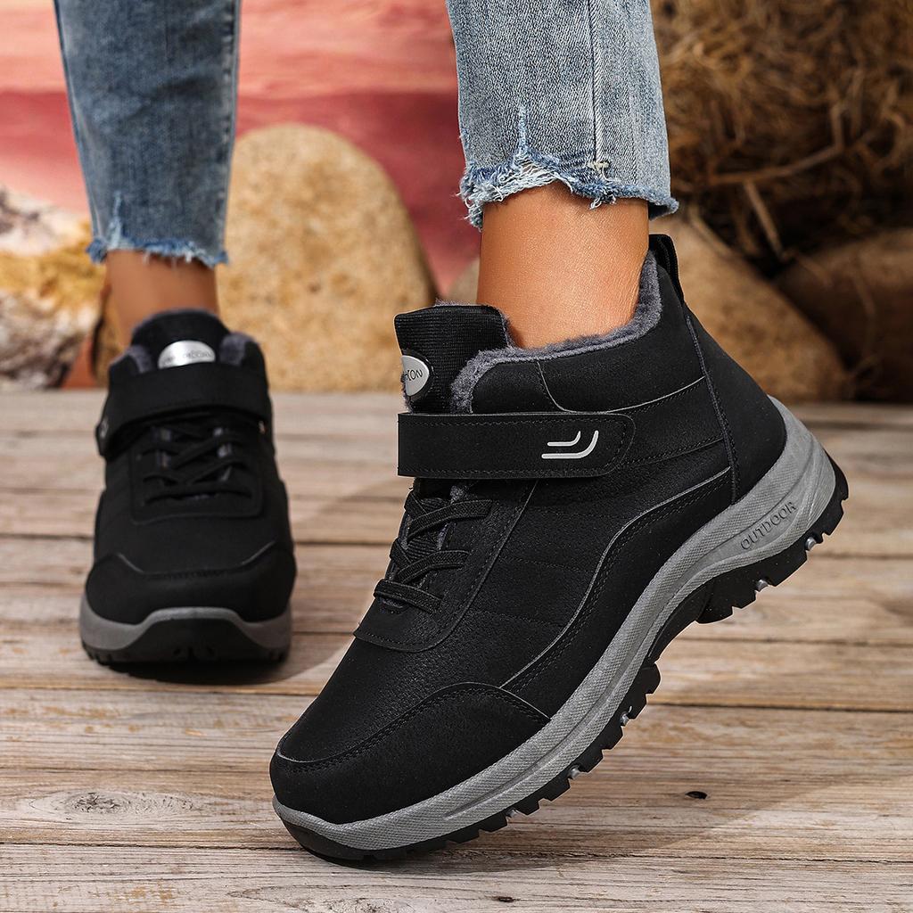 Snow Boots Women's Winter Fleece Thickened Non-slip Boots Versatile High-top Outdoor Platform Casual Shoes Velcro Cotton Shoes