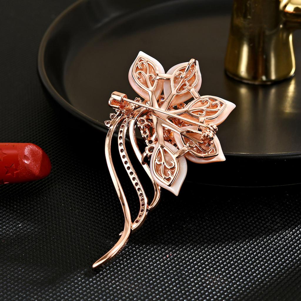 National Style Temperament High-grade Freshwater Pearl Elegant and Plain Lotus Brooch Coat Corsage Anti-light Accessories