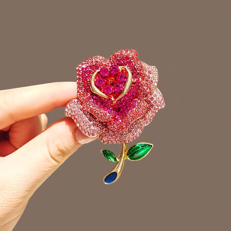 Vintage Peony Pearl Fan Brooch: Elegant Retro Flower Pin for Women’s Suits