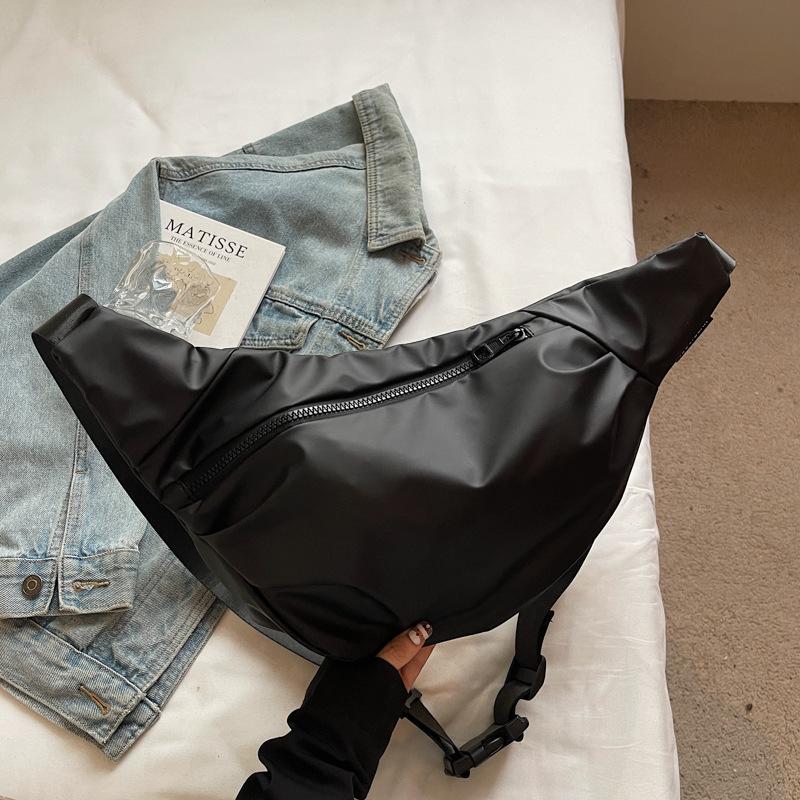 

Ретро Простая Повседневная Сумка-тоут Большой Вместимости Модная Женская Сумка 2025 Осень/Зима Новая Сумка через Плечо Кроссбоди Small чёрный