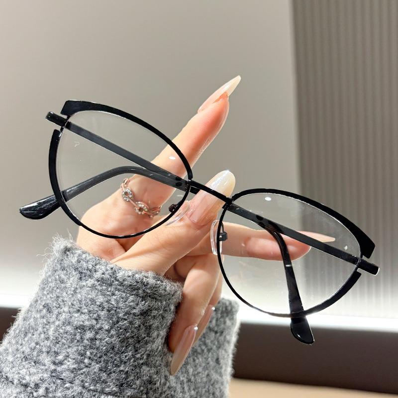 European and American glasses metal cat eyes color changing anti blue light fashionable and versatile trendy glasses