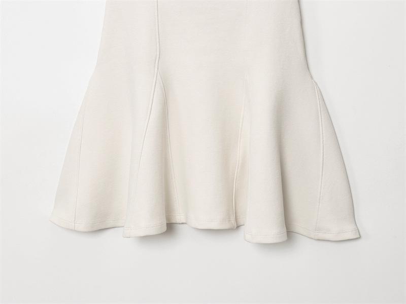 Autumn 2025 Women's Versatile Slimming Casual Dress - New Arrival